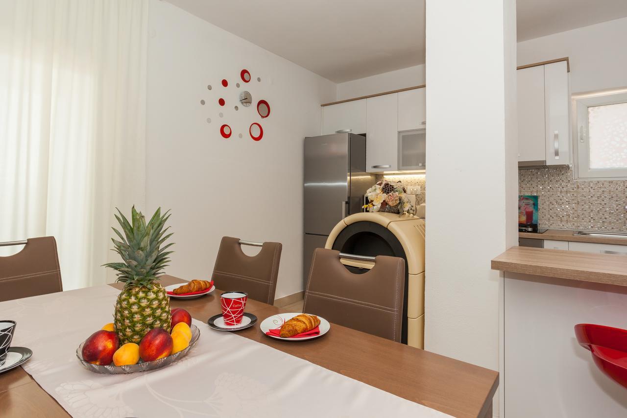 Apartment Klara Biograd Na Moru Exterior foto