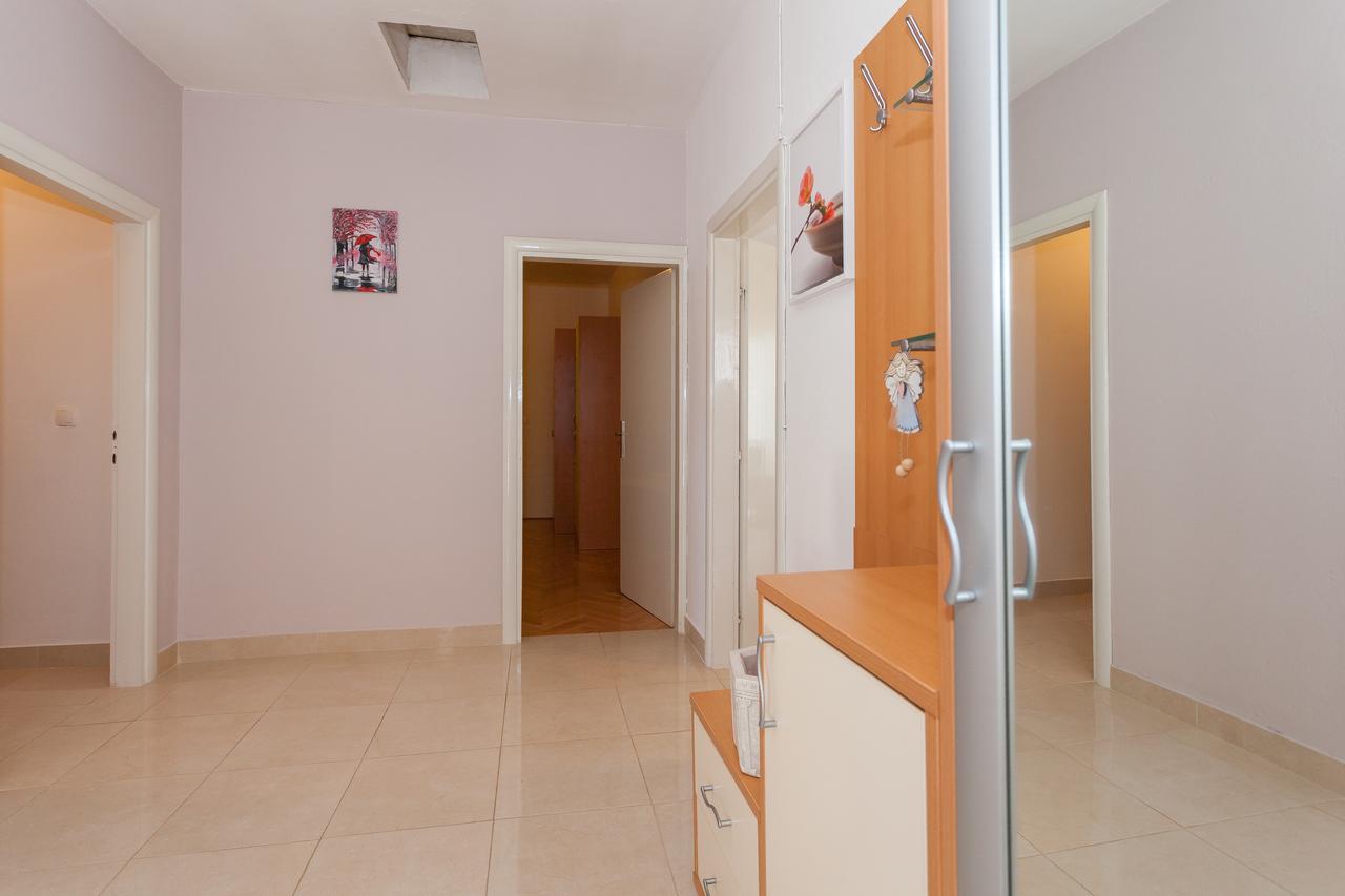 Apartment Klara Biograd Na Moru Exterior foto